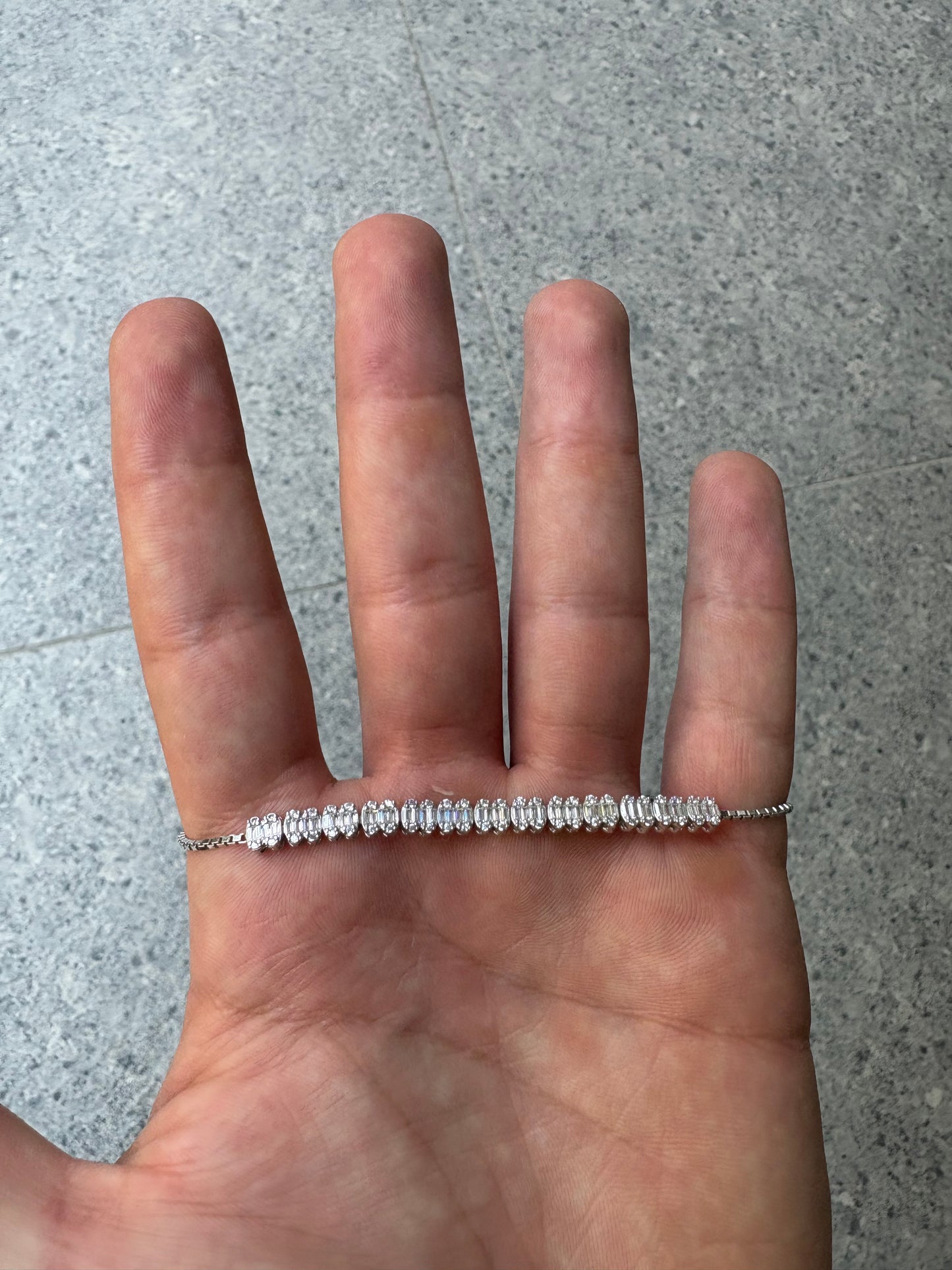 925 Silver Éclat Baguette Tennis Bracelet