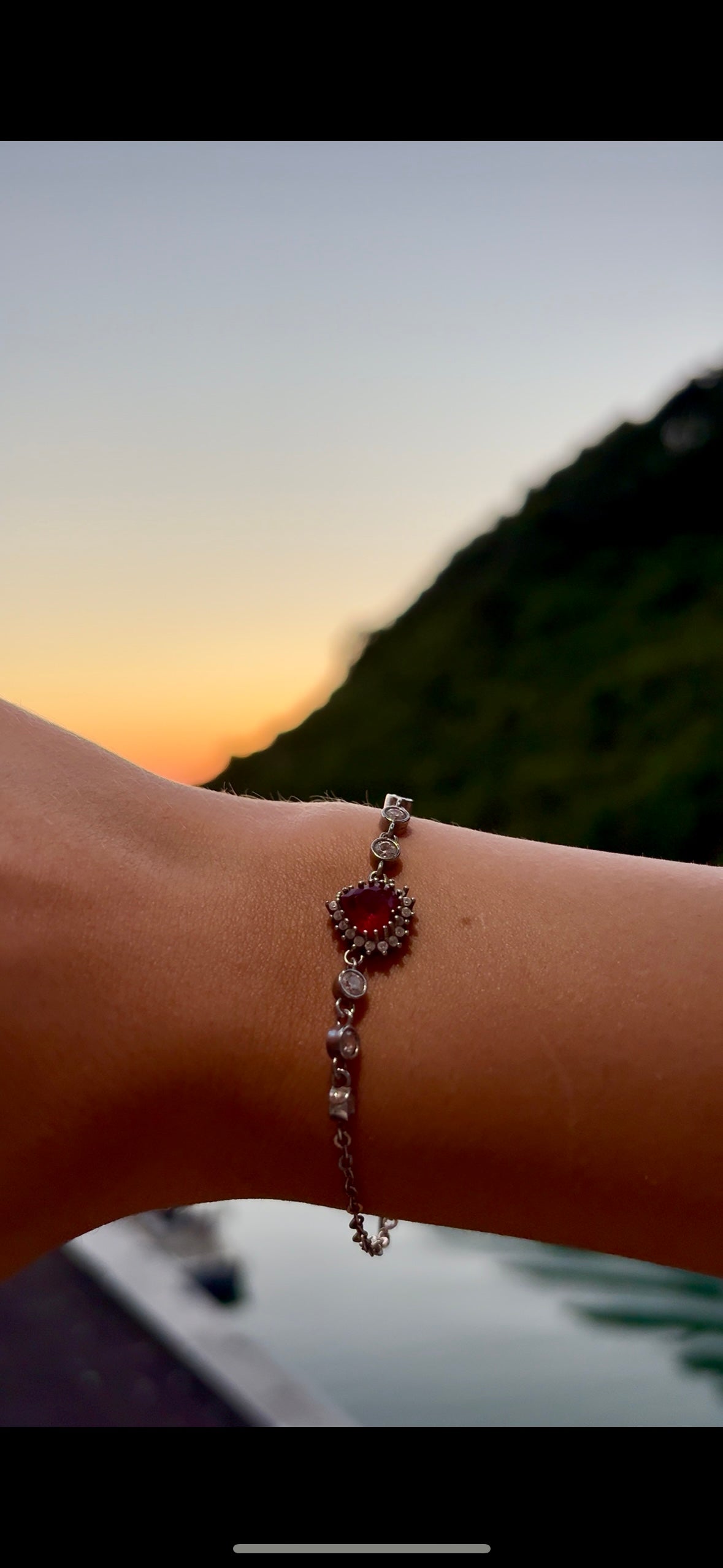 925 Silver Heart of Rubis Bracelet