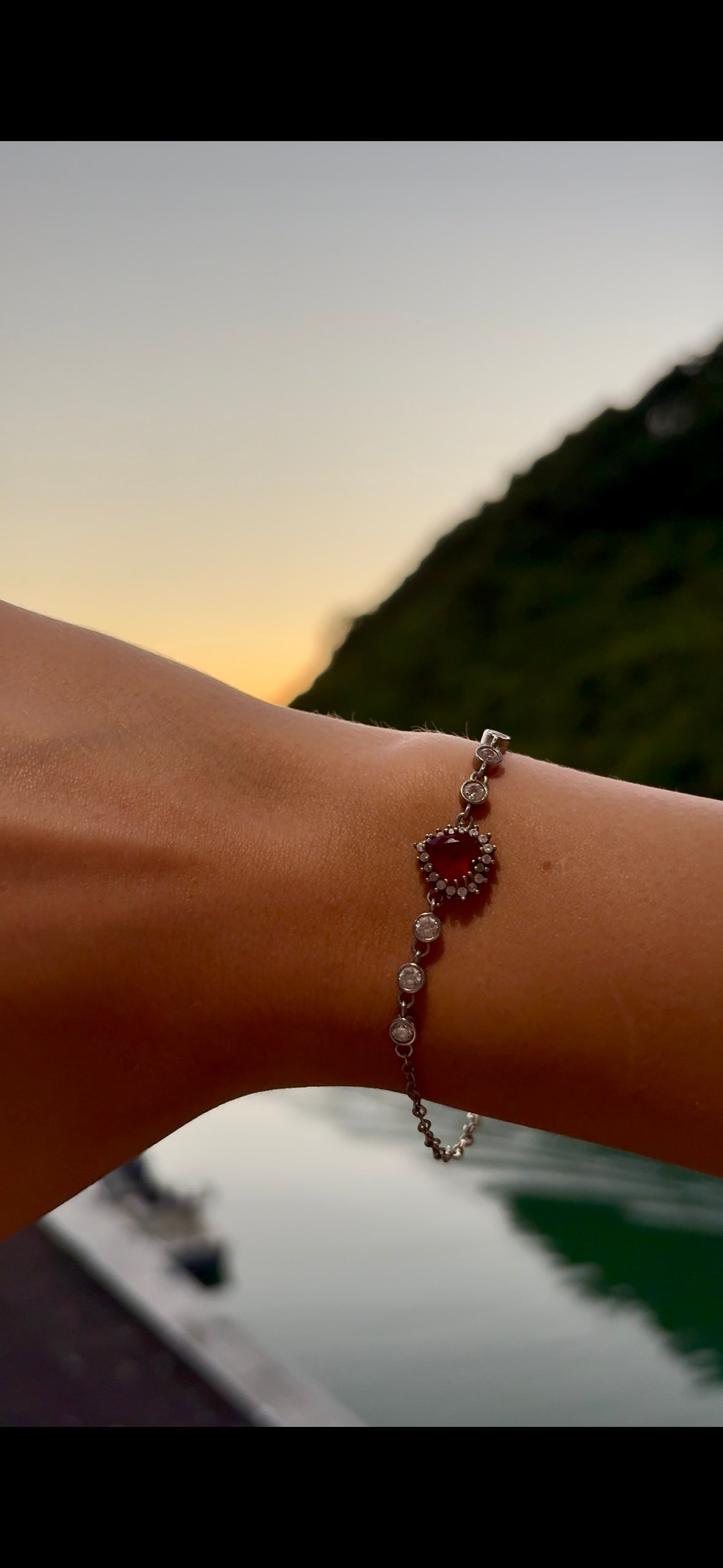 925 Silver Heart of Rubis Bracelet